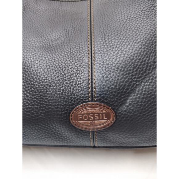 Fossil Black Leather Zipper Pockets Crossbody Bag - Picture 4 of 16